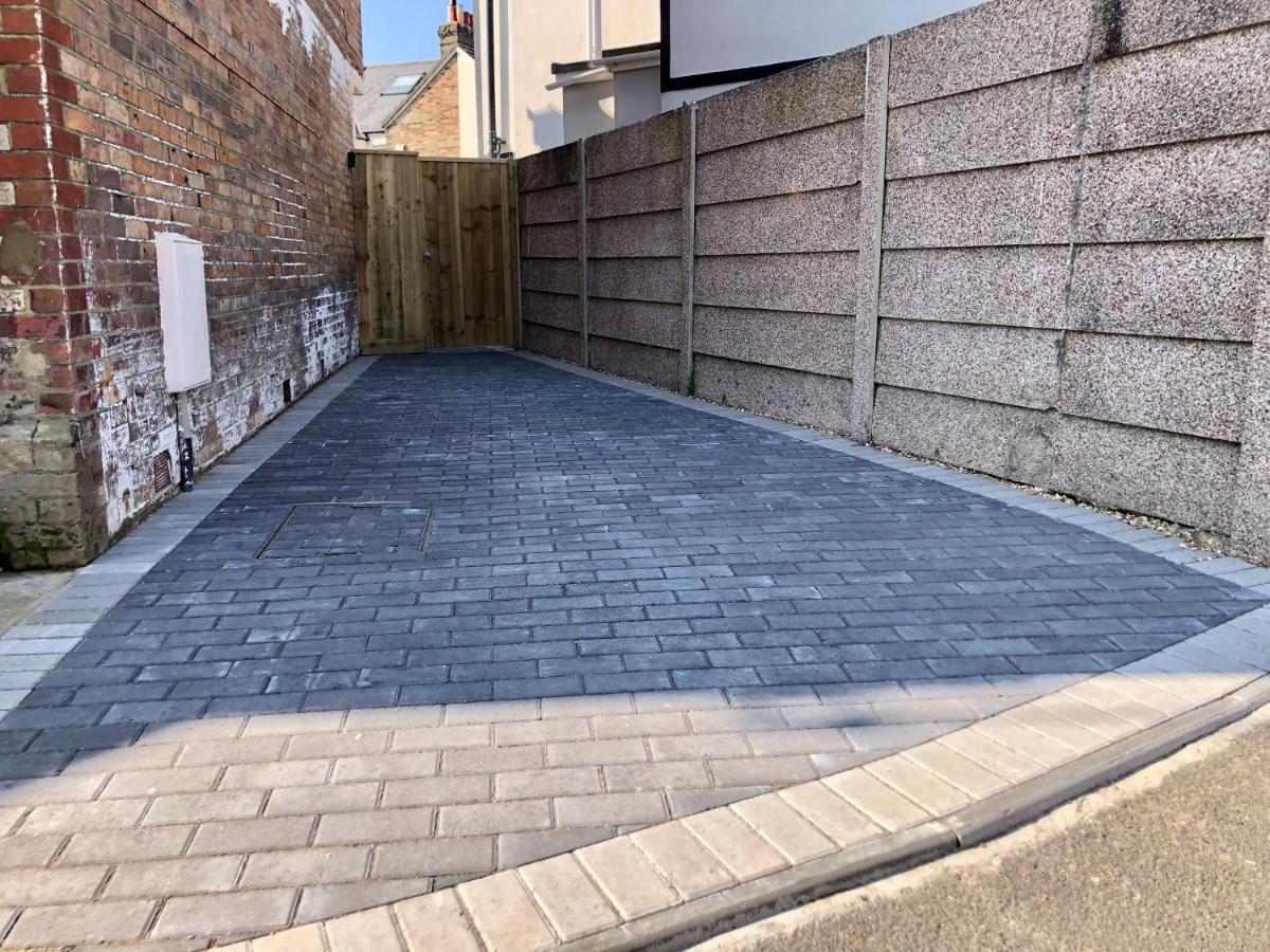 House With Parking, Short Stroll To Quay, Shops And Restaurants Poole Exterior foto